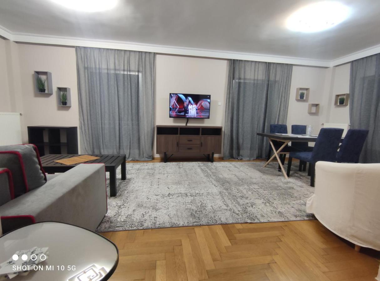 Cozy Apartment Near The Sea In Palaio Faliro 아테네 외부 사진